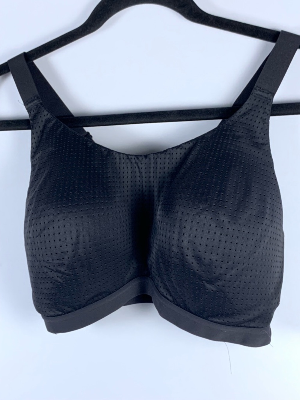 VSX Victoria’s Secret Sport Bra 36DD Black Mesh Strappy Back Wireless